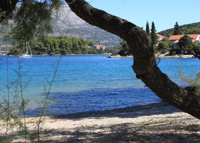 By The Sea Zrnovska Banja, Korcula - 19934 Apartment *